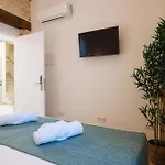 New Hostly Arenal
