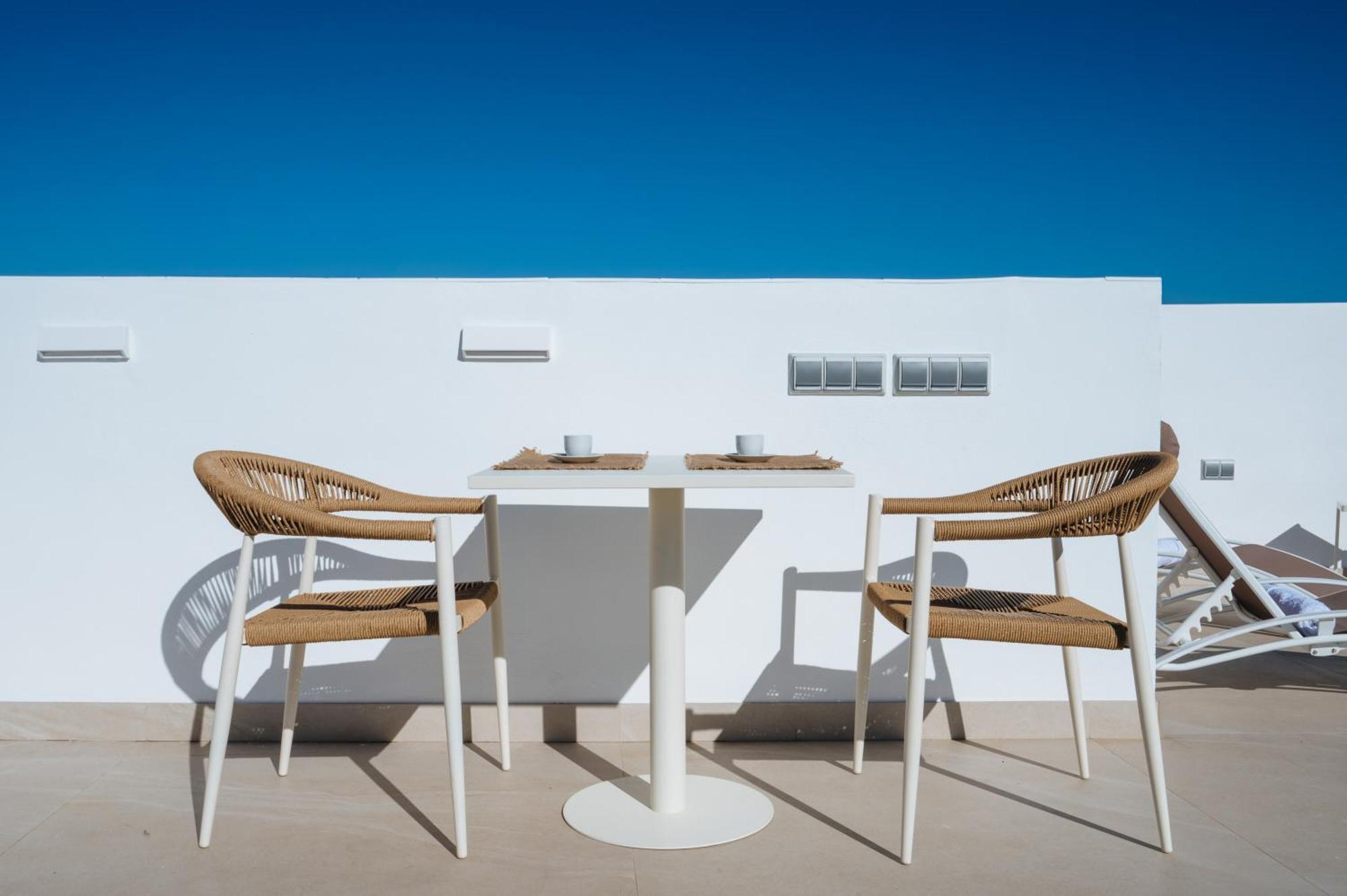 New Hostly Arenal Seville