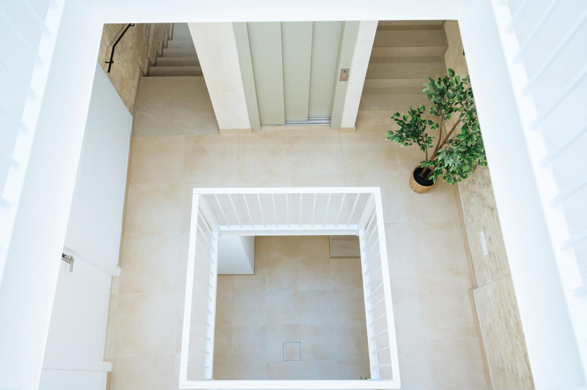 New Hostly Arenal Guest house Seville